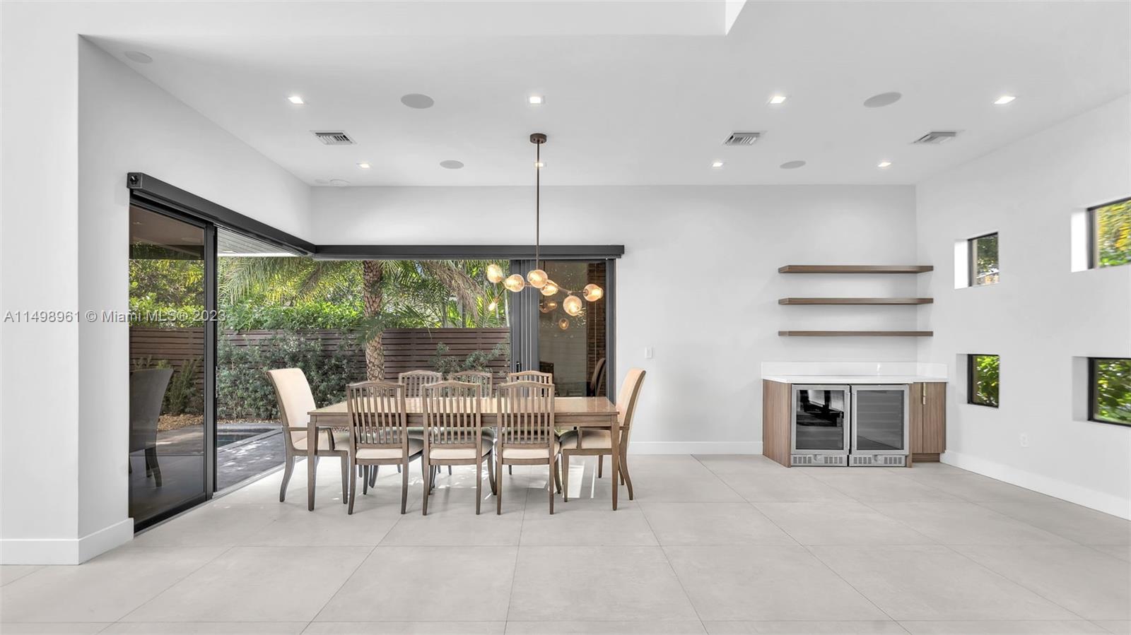 Halls Add 1-134 D - Residential