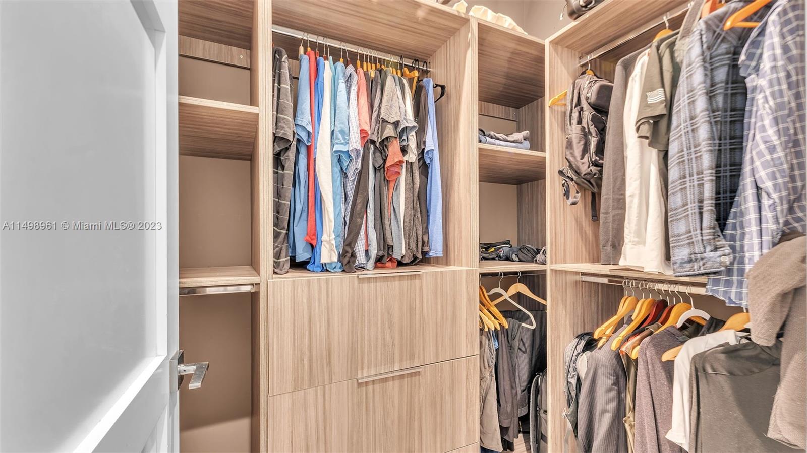 Halls Add 1-134 D - Residential