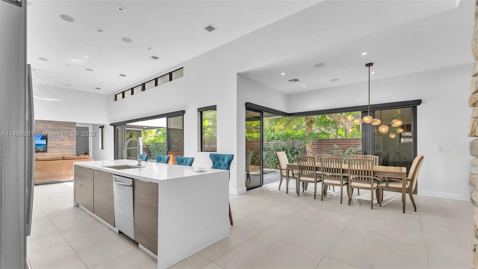 Halls Add 1-134 D - Residential