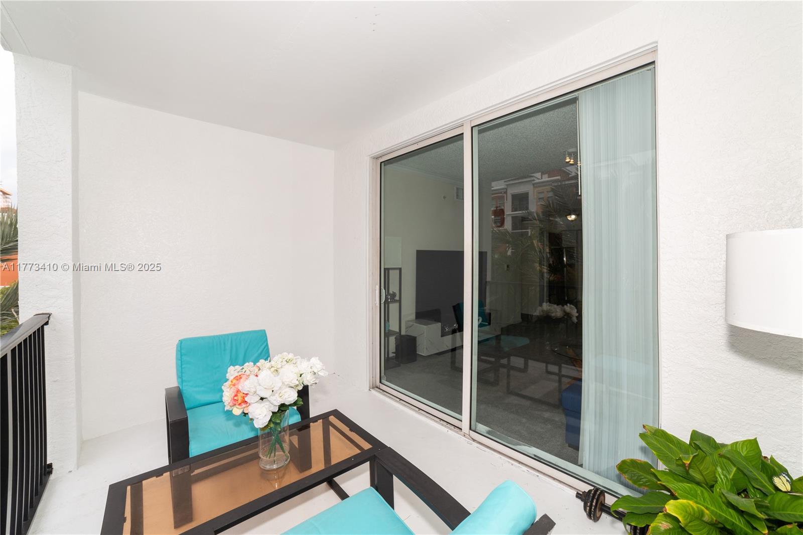 17125 N Bay Rd 3605