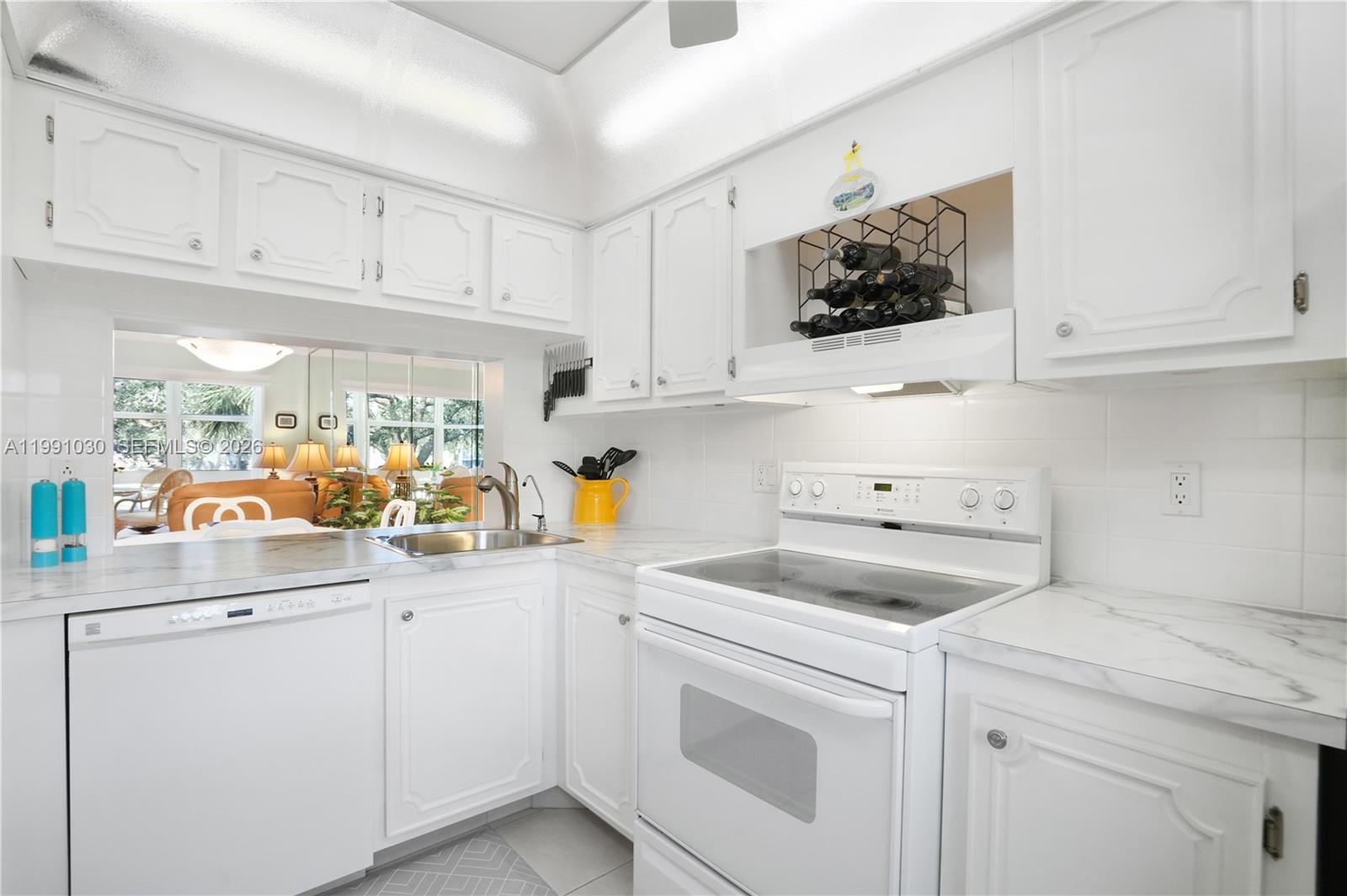 GARDENS BY THE SEA CONDO - Residential