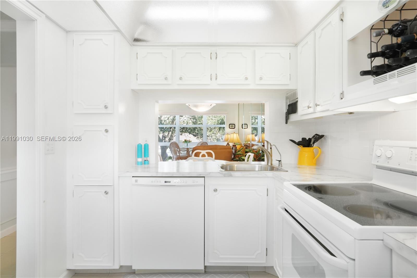 GARDENS BY THE SEA CONDO - Residential