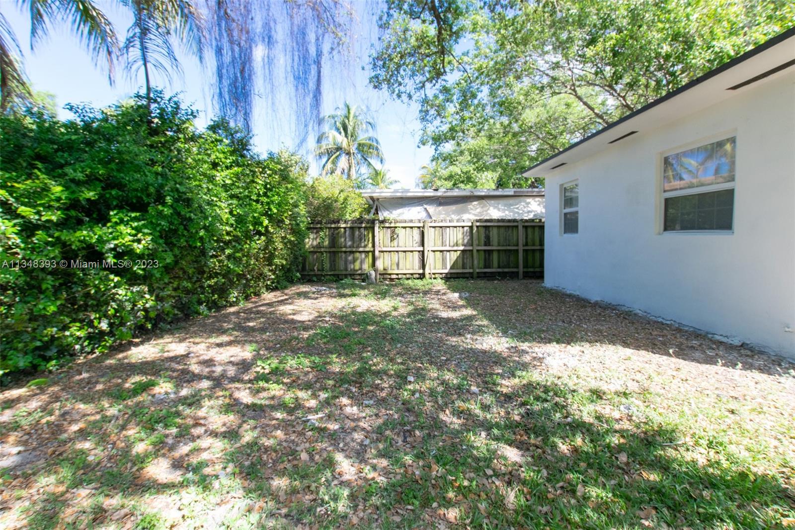 INGLEWOOD GARDENS - Residential Lease