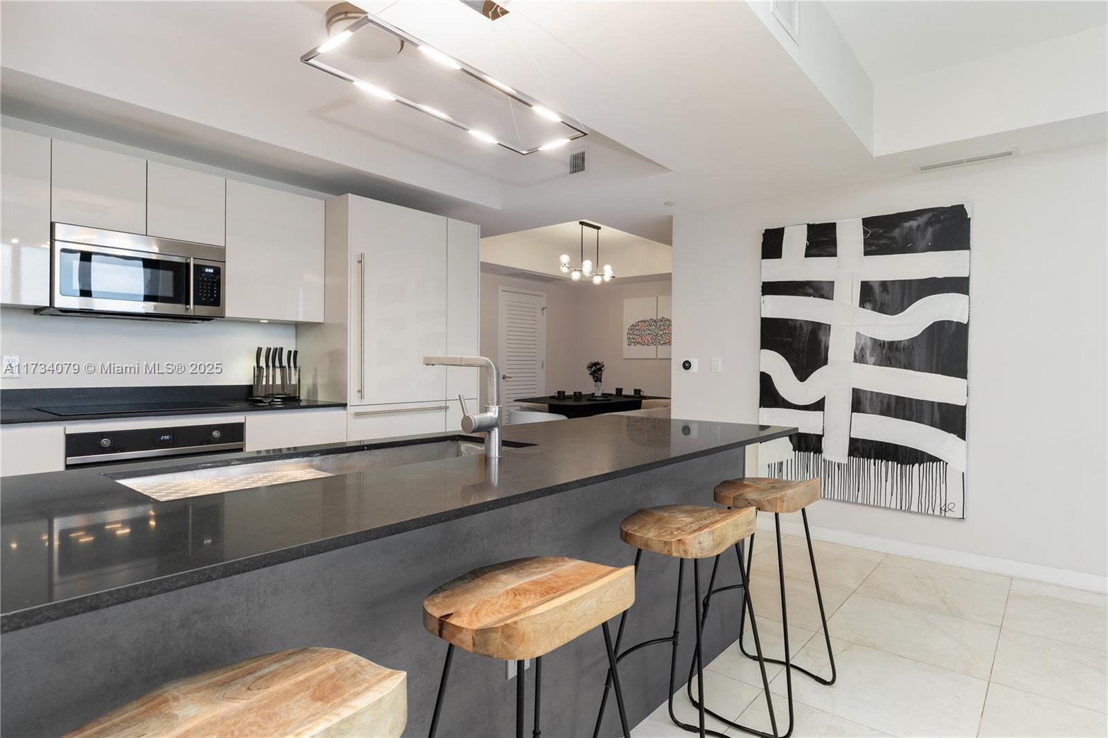 1010 BRICKELL CONDO - Residential