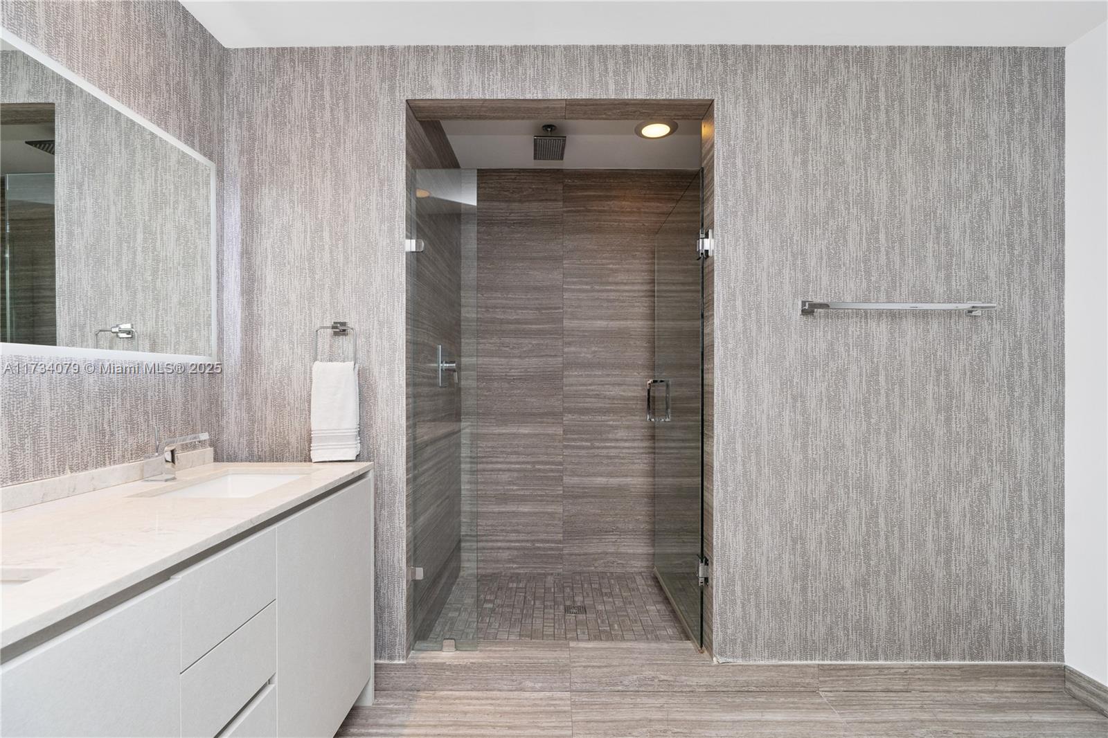 1010 BRICKELL CONDO - Residential