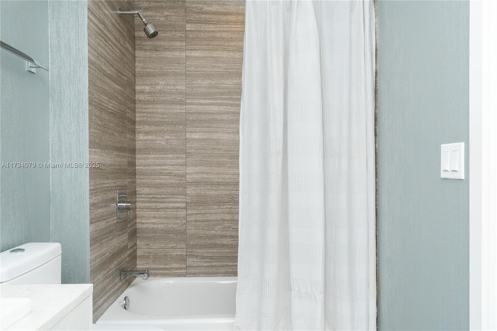 1010 BRICKELL CONDO - Residential