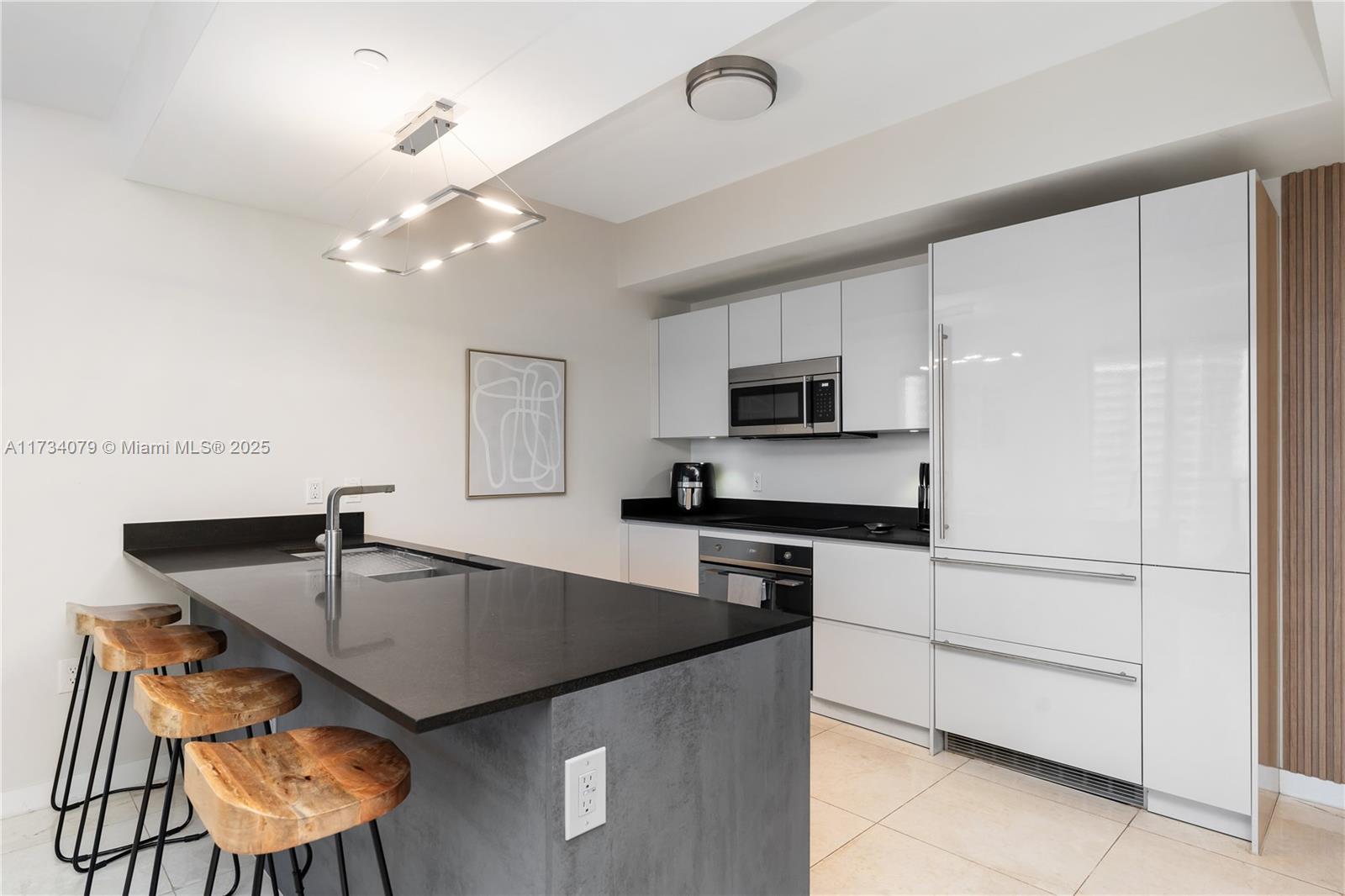1010 BRICKELL CONDO - Residential