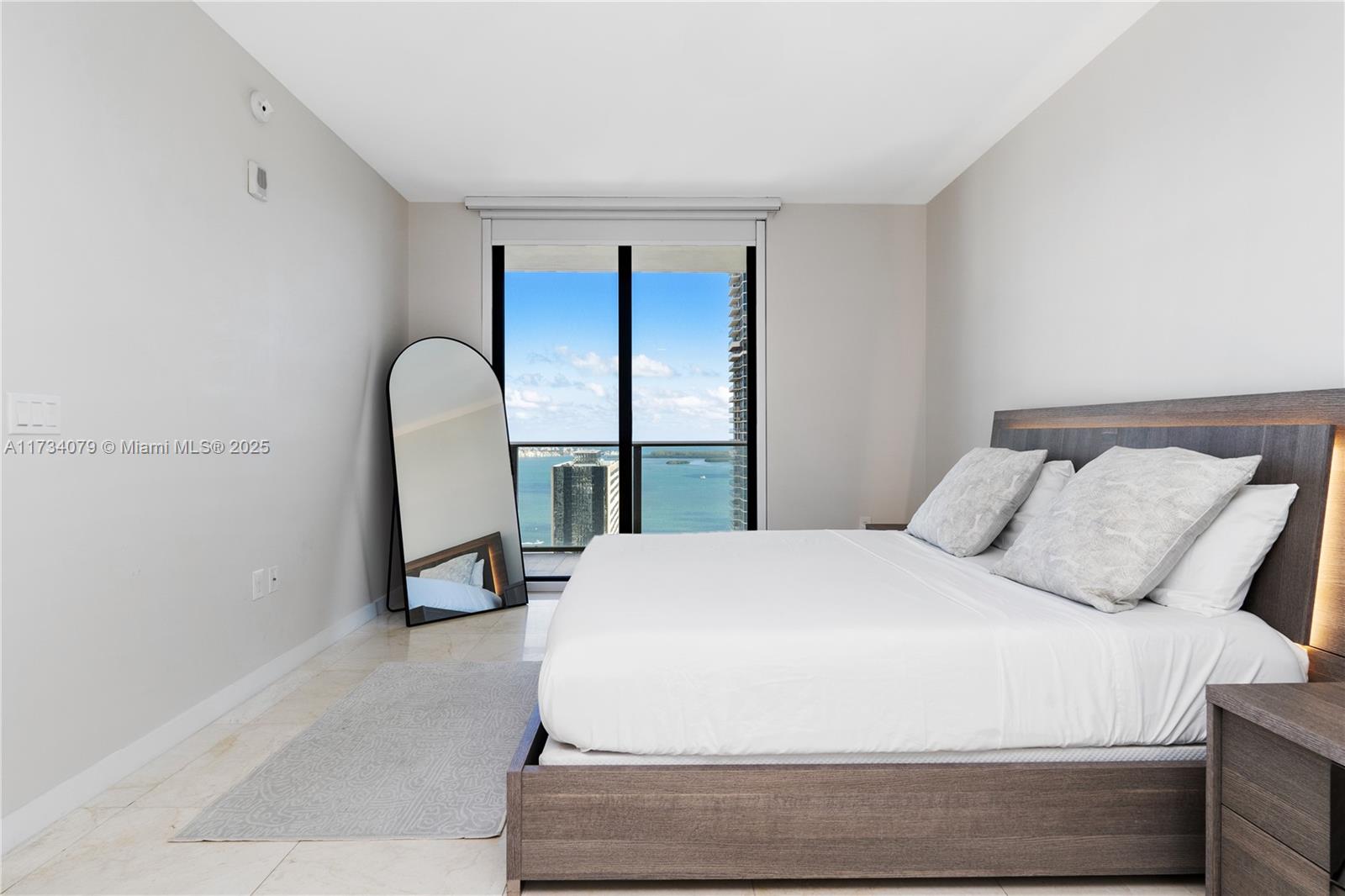 1010 BRICKELL CONDO - Residential