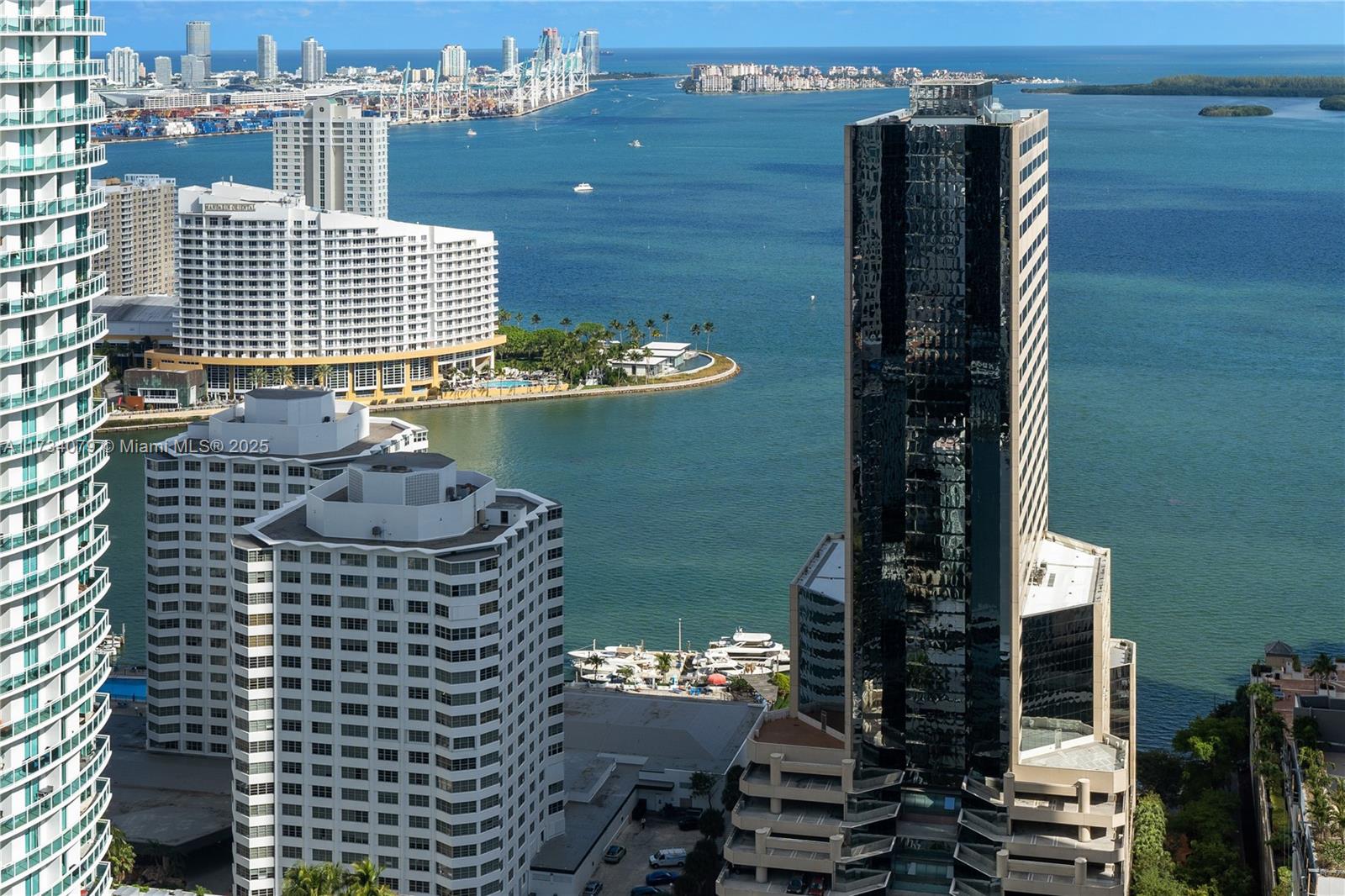 1010 BRICKELL CONDO - Residential