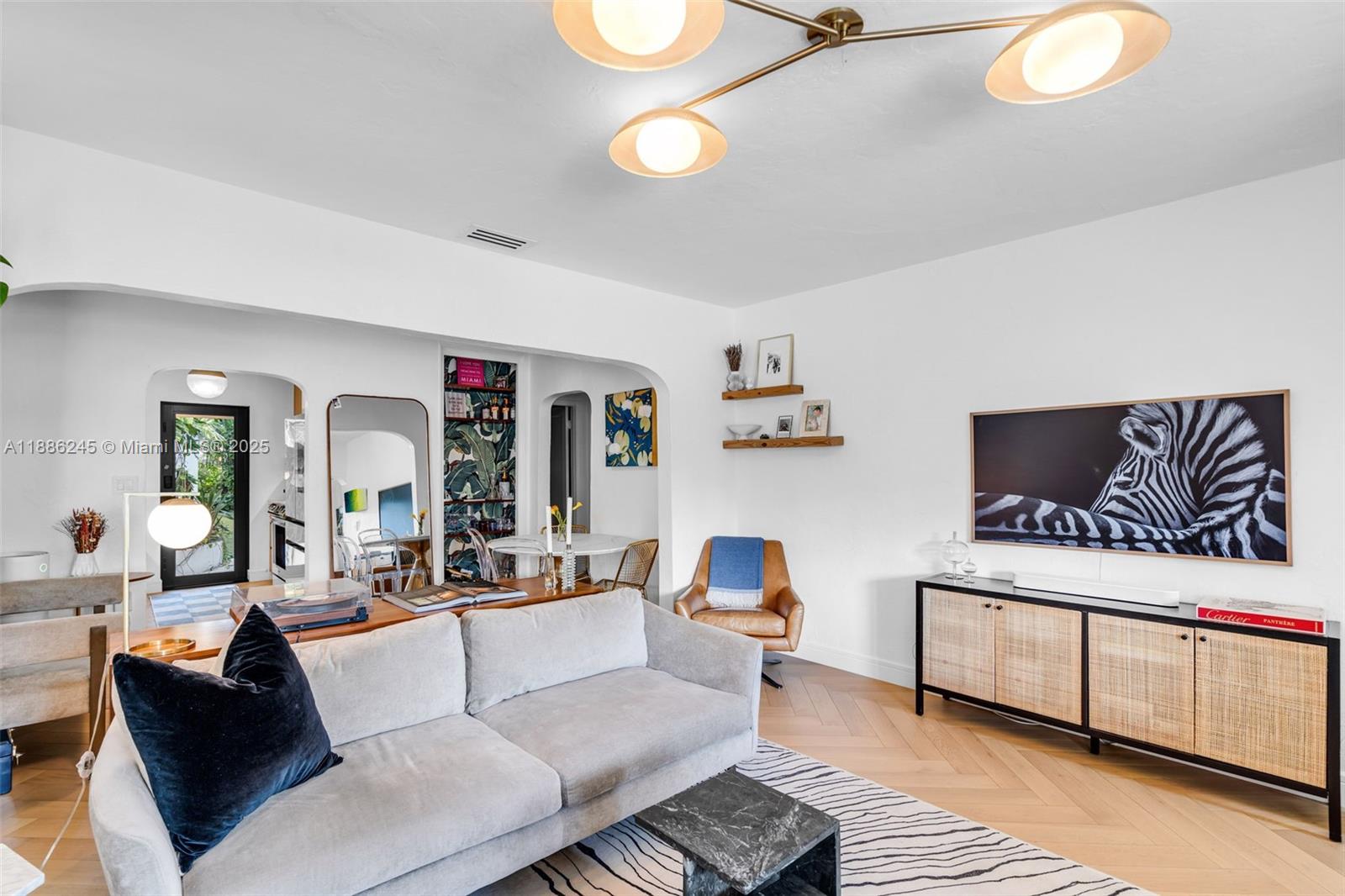 1853 SW 24th Ter