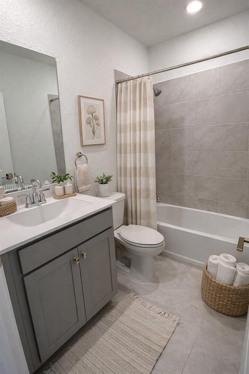 CEDAR AT KEYS GATE - Residential
