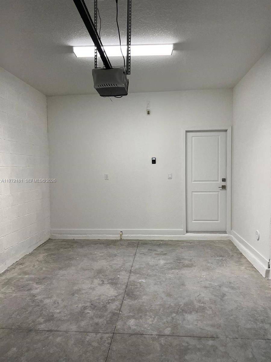CEDAR AT KEYS GATE - Residential