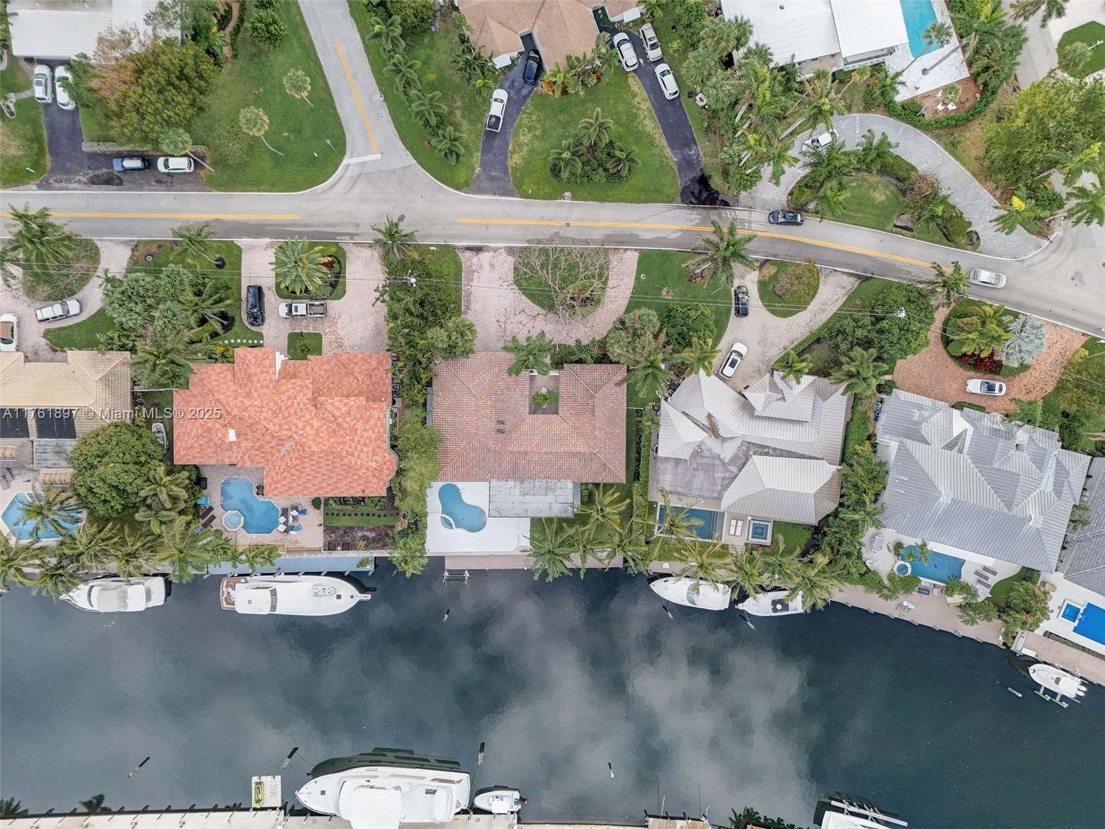 LIGHTHOUSE POINT 3RD SEC - Residential