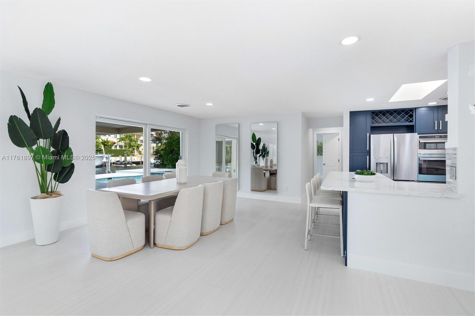 LIGHTHOUSE POINT 3RD SEC - Residential