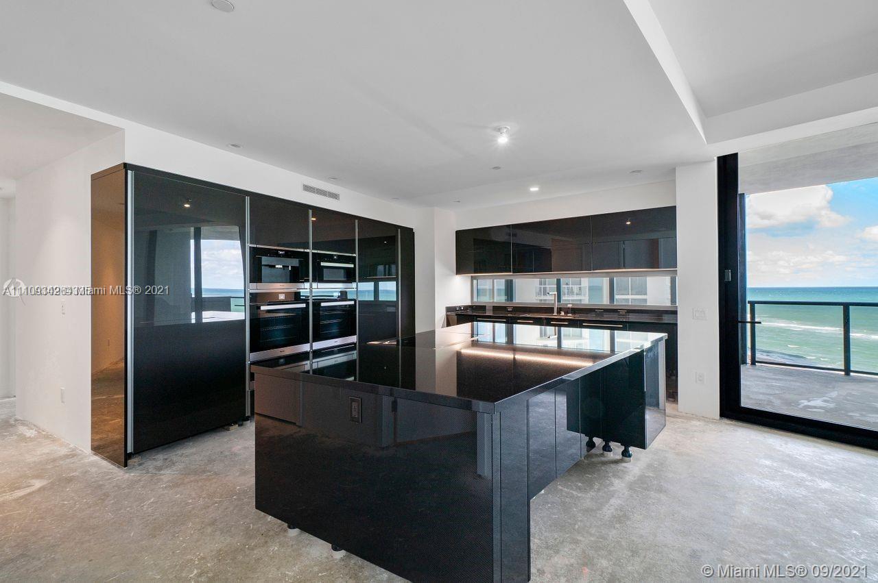 18555 COLLINS AVENUE COND - Residential