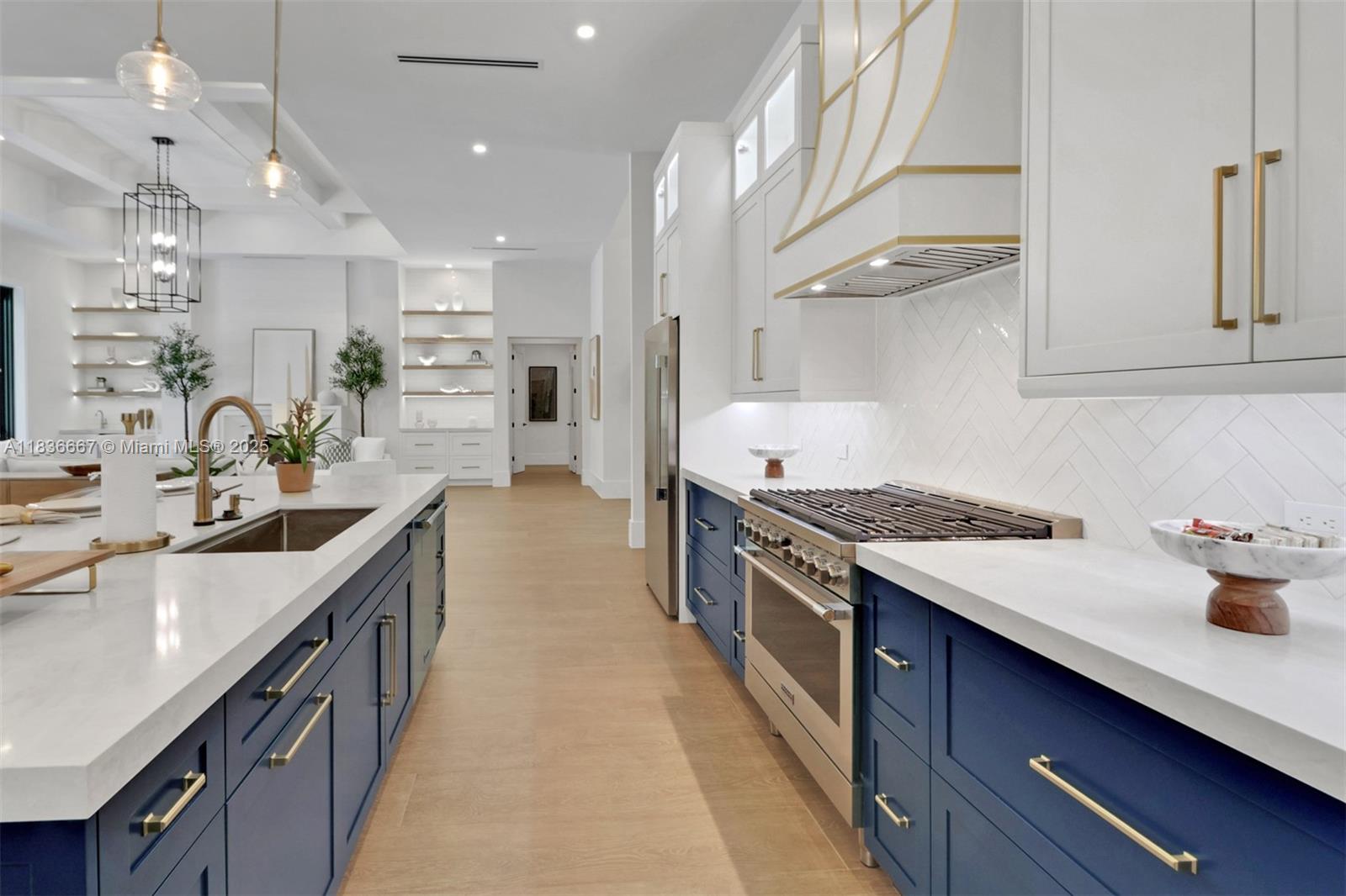 Golden Gate Estates - Residential