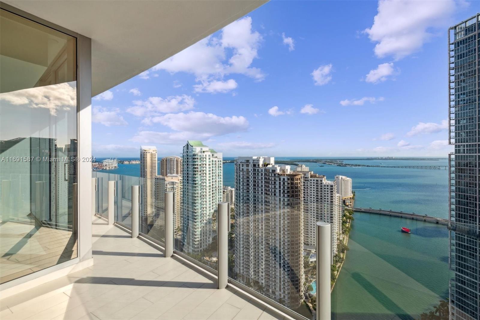 Rental Property at 300 Biscayne Blvd 3805, Miami, Broward County, Florida - Bedrooms: 2 
Bathrooms: 4  - $18,900 MO.