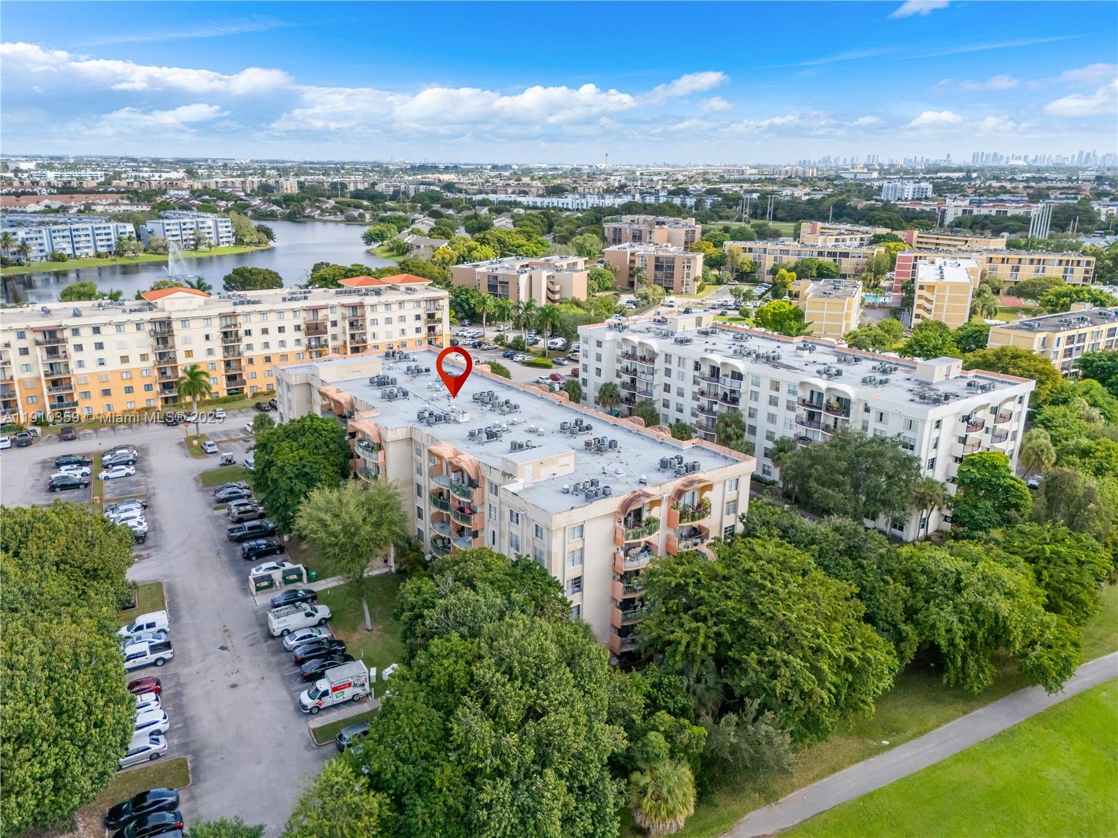 THE FOUNTAINS AT FONTAINE - Residential