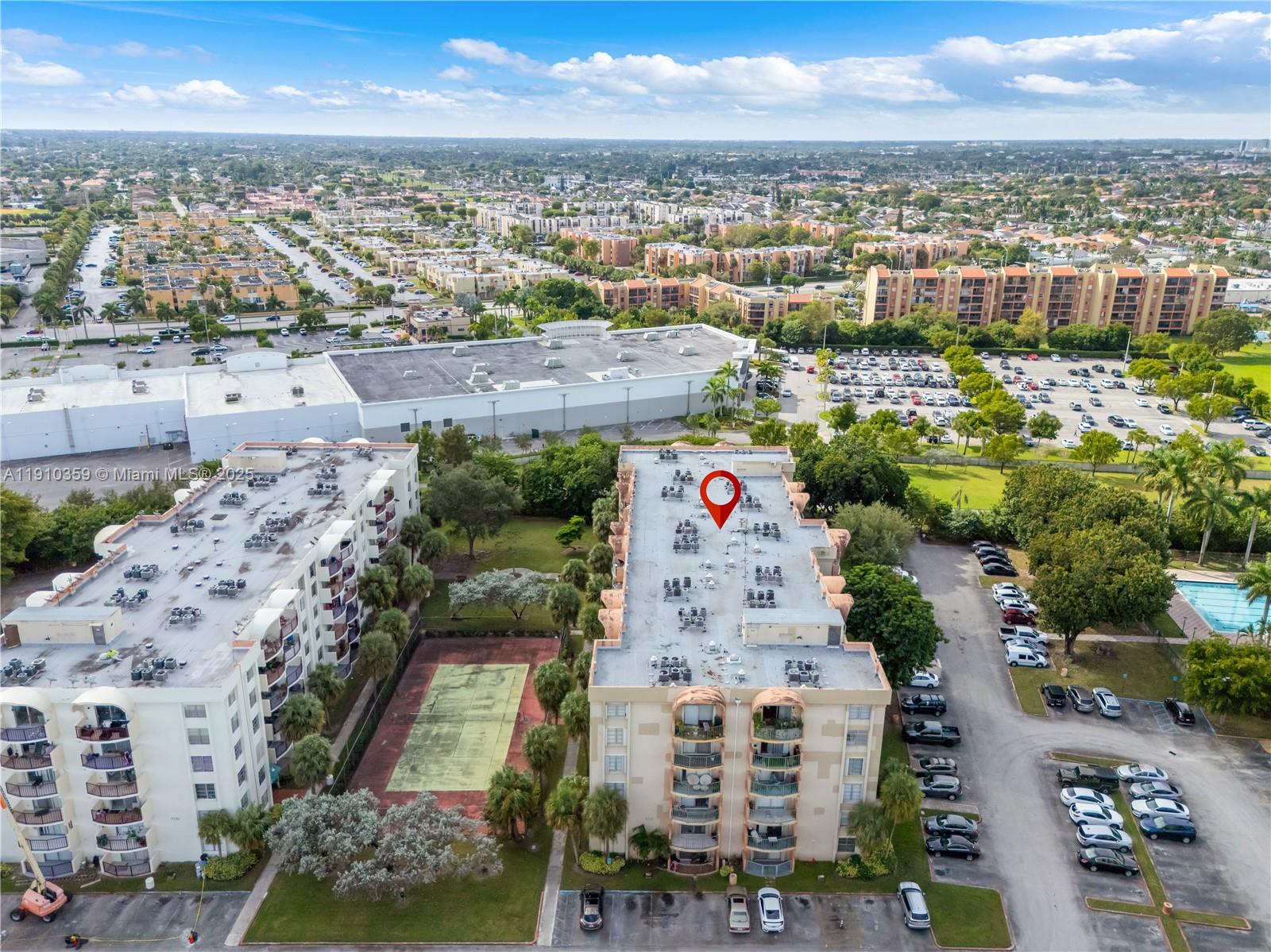 THE FOUNTAINS AT FONTAINE - Residential