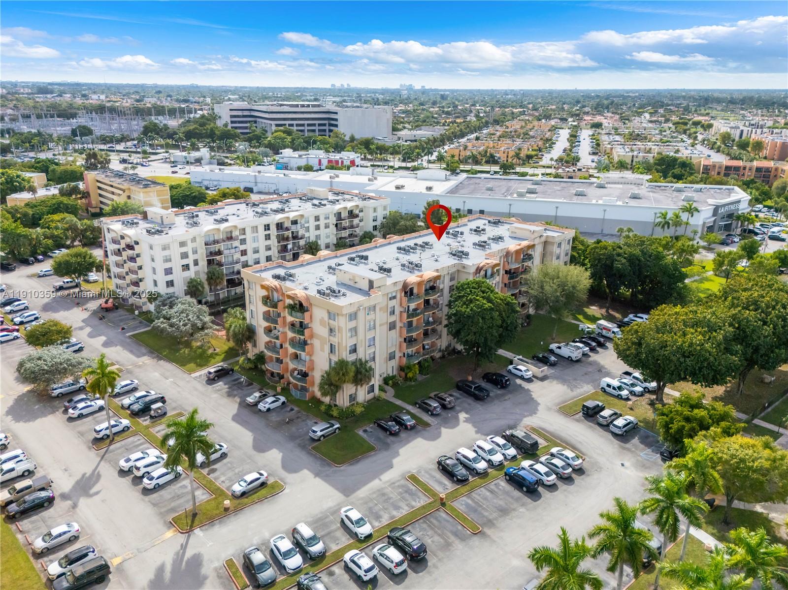 THE FOUNTAINS AT FONTAINE - Residential