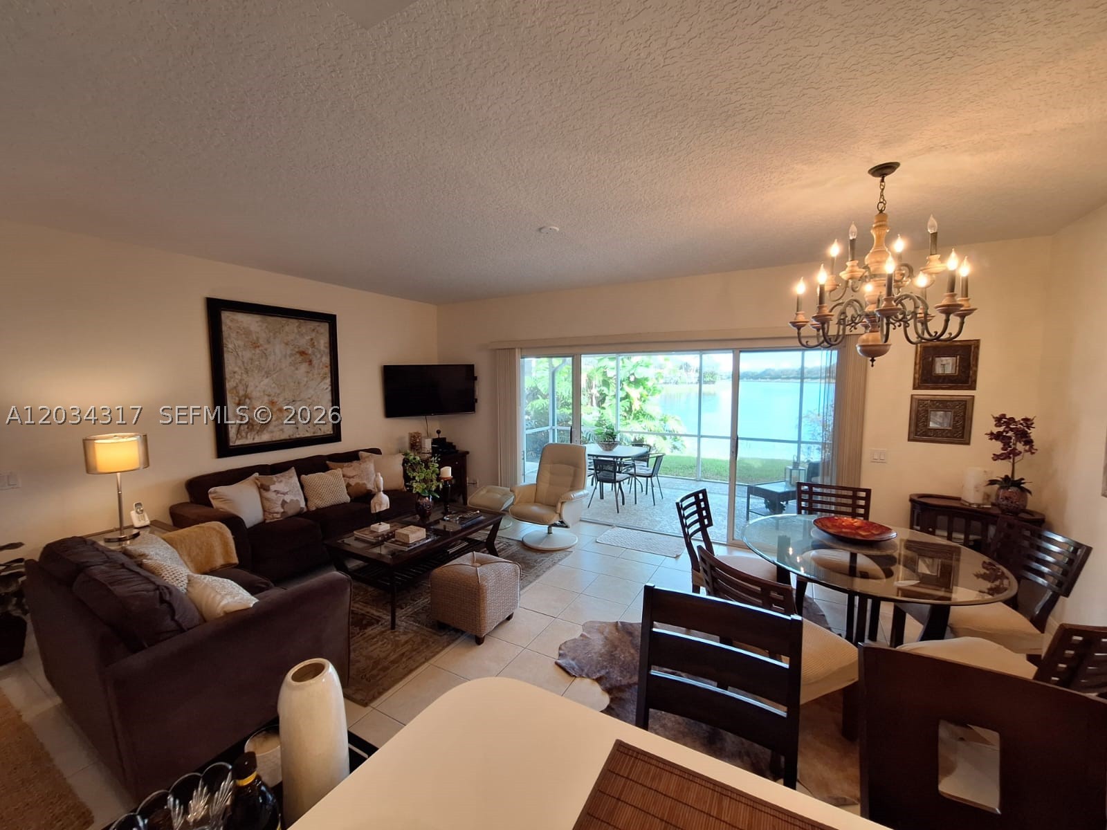 2104 Tigris Dr