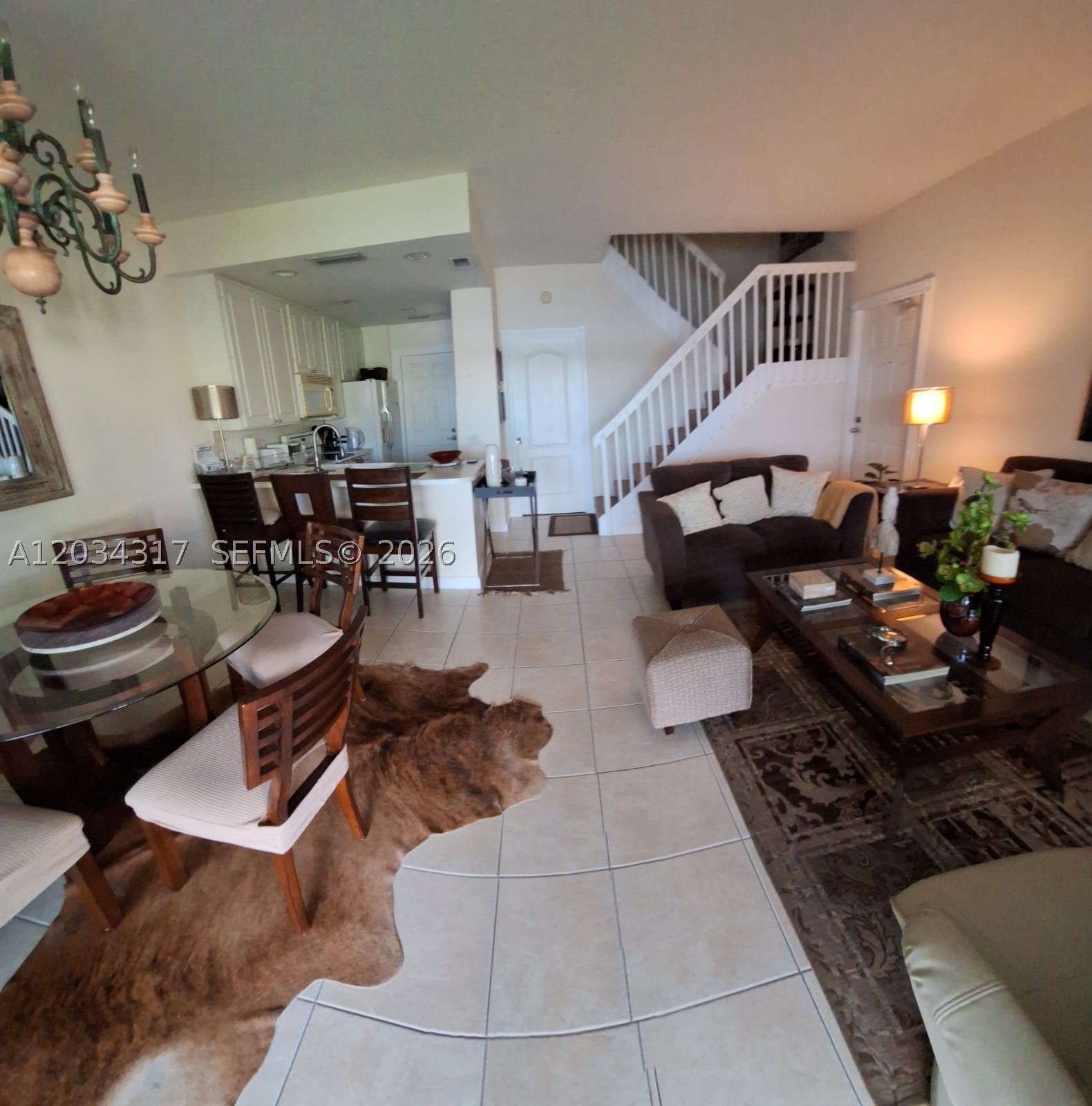 2104 Tigris Dr