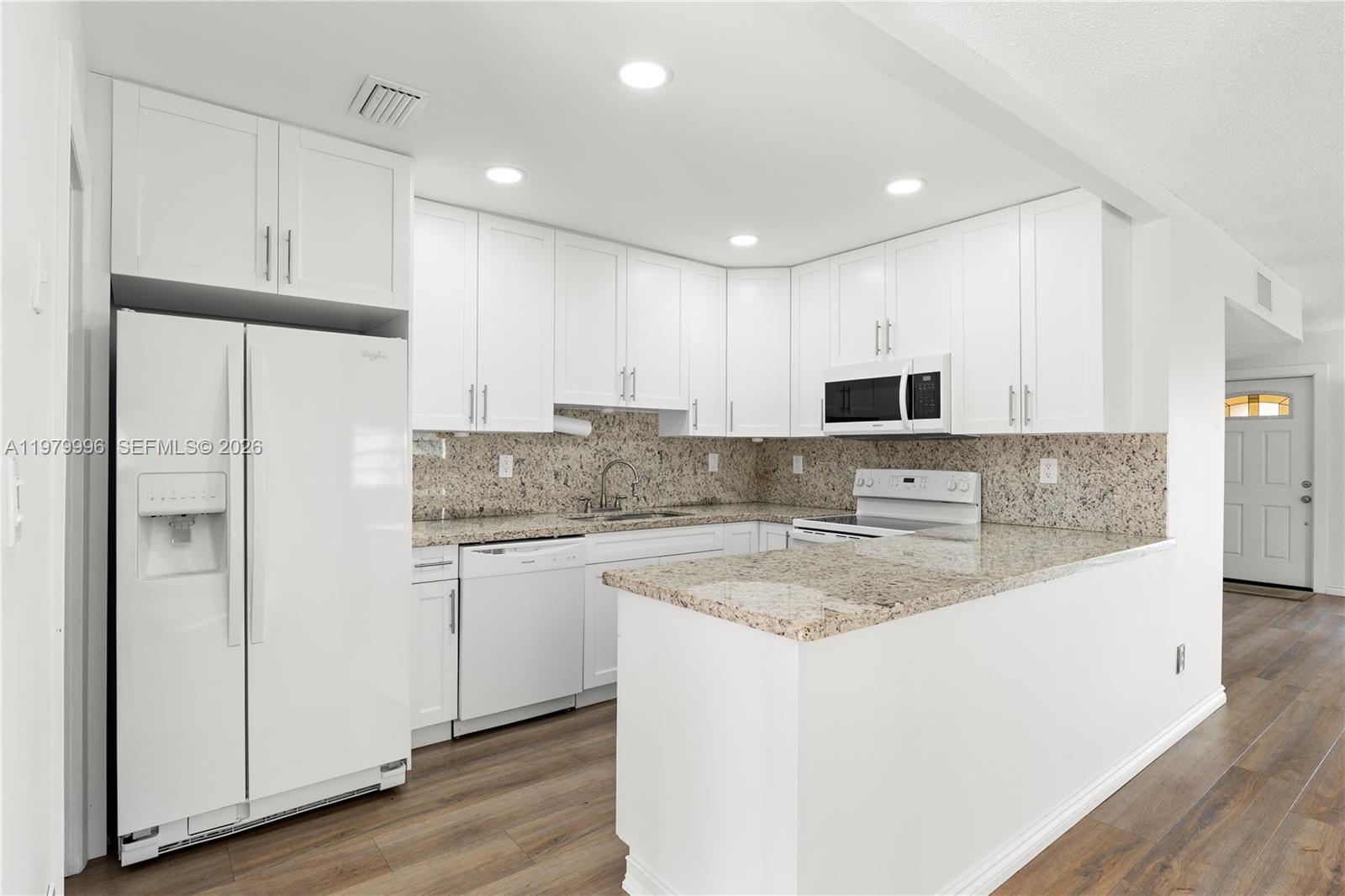 TARACOMA TOWNHOMES CONDO - Residential