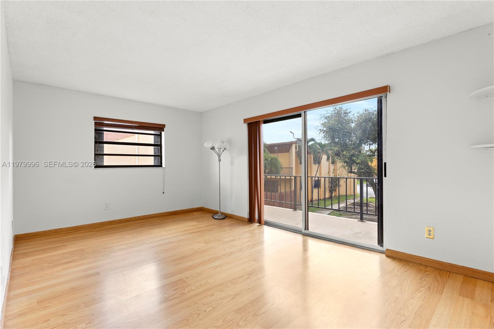 TARACOMA TOWNHOMES CONDO - Residential