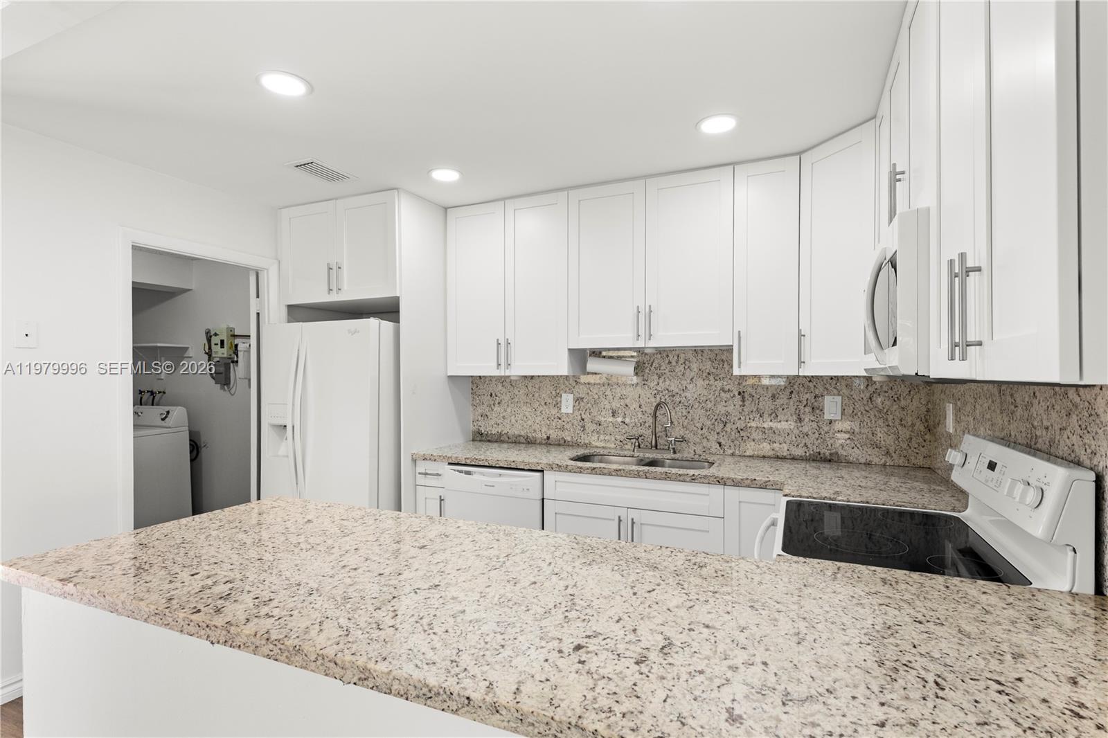 TARACOMA TOWNHOMES CONDO - Residential