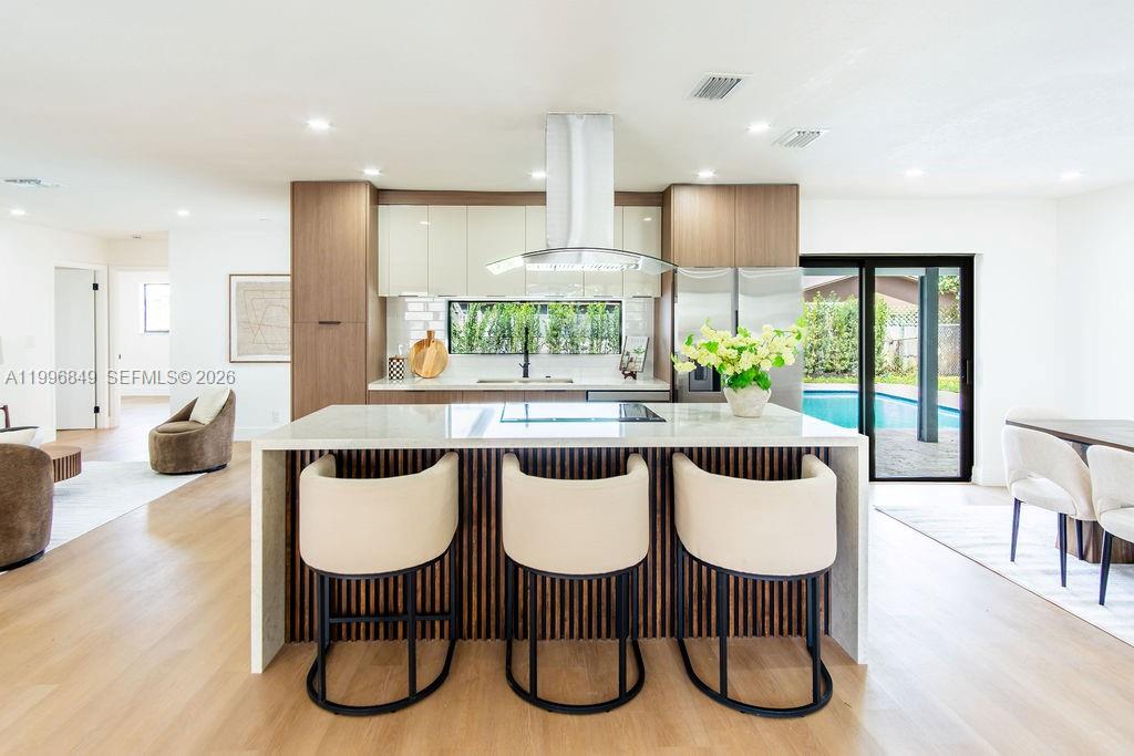 ARROWHEAD GOLF & TENNIS C - Residential