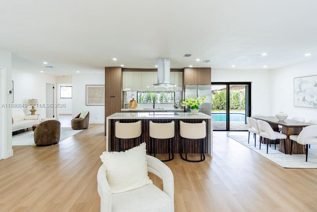 ARROWHEAD GOLF & TENNIS C - Residential