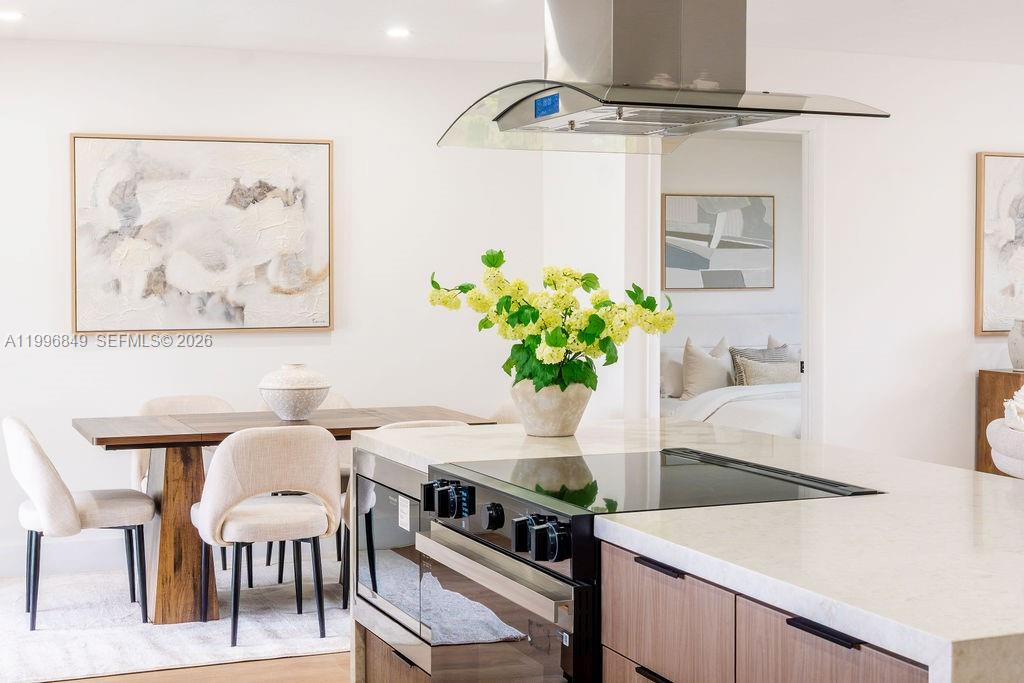 ARROWHEAD GOLF & TENNIS C - Residential