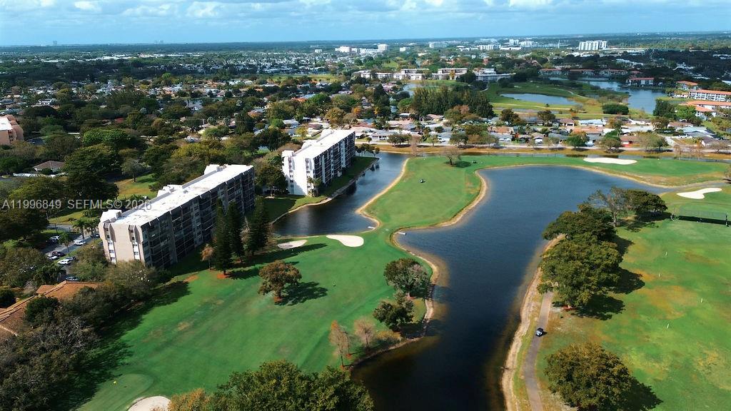 ARROWHEAD GOLF & TENNIS C - Residential