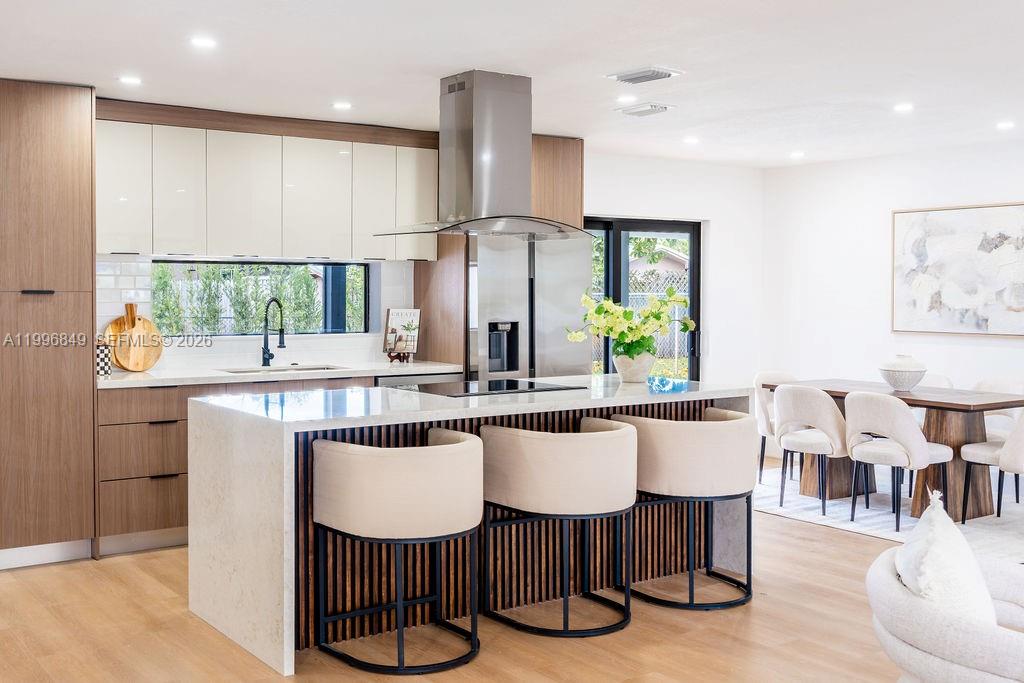 ARROWHEAD GOLF & TENNIS C - Residential