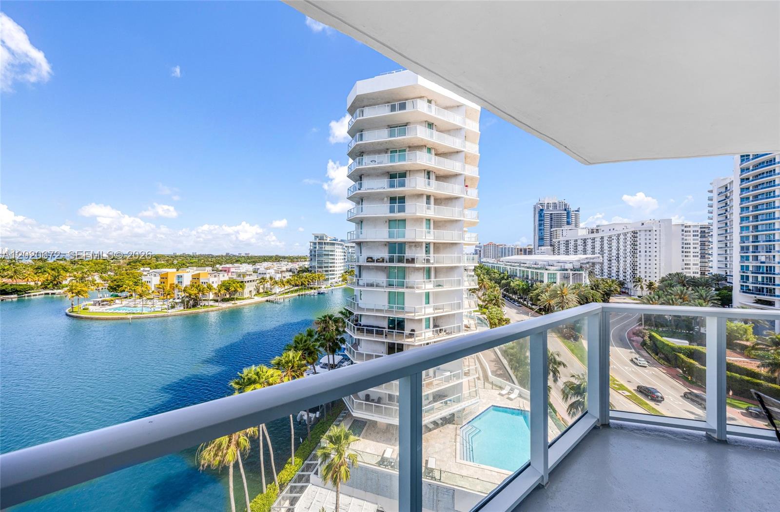 LA RIVE GAUCHE CONDO - Residential