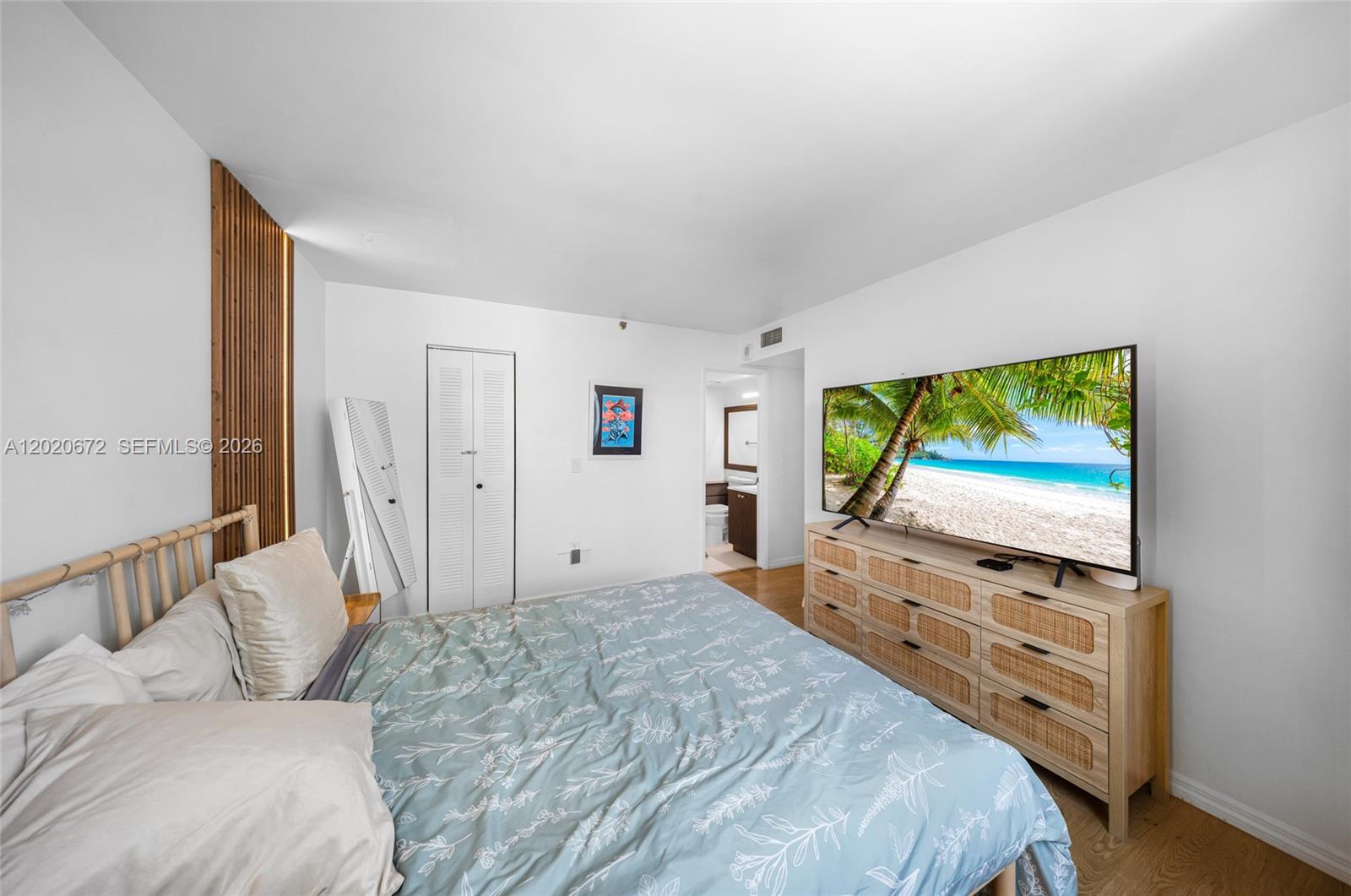 LA RIVE GAUCHE CONDO - Residential
