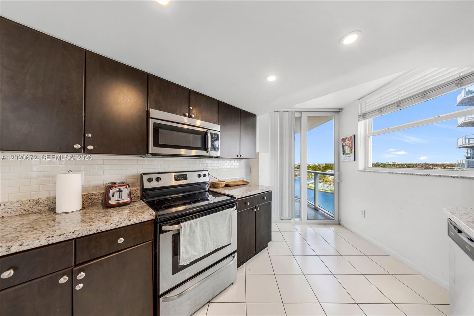 LA RIVE GAUCHE CONDO - Residential