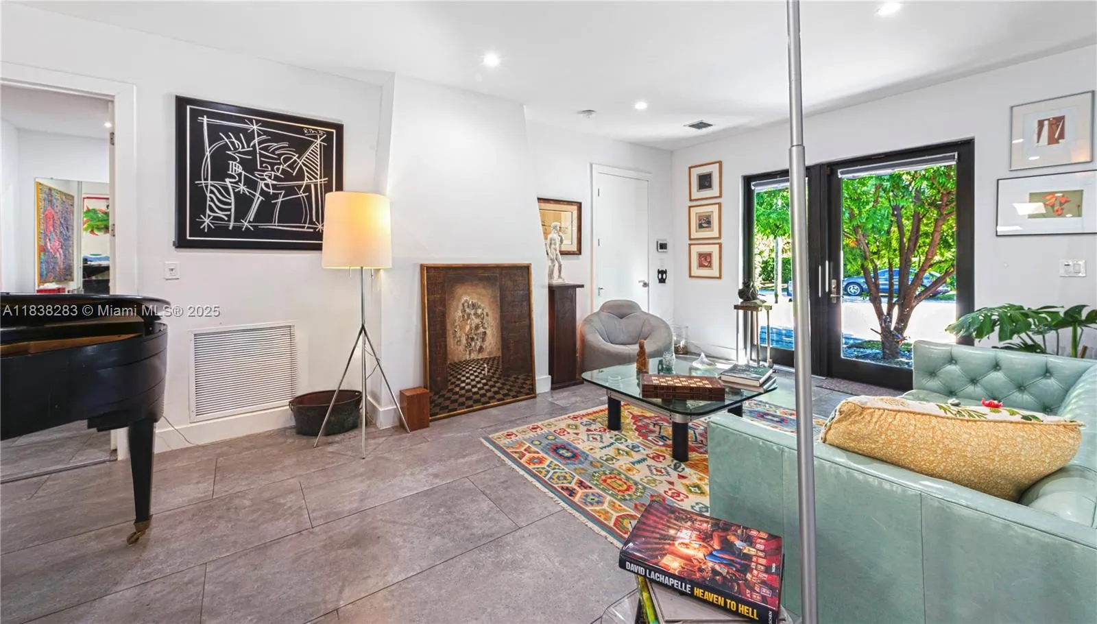 Miami Beach, Florida 33140, United States, 3 Bedrooms Bedrooms, ,3 BathroomsBathrooms,Residential,Active,169777