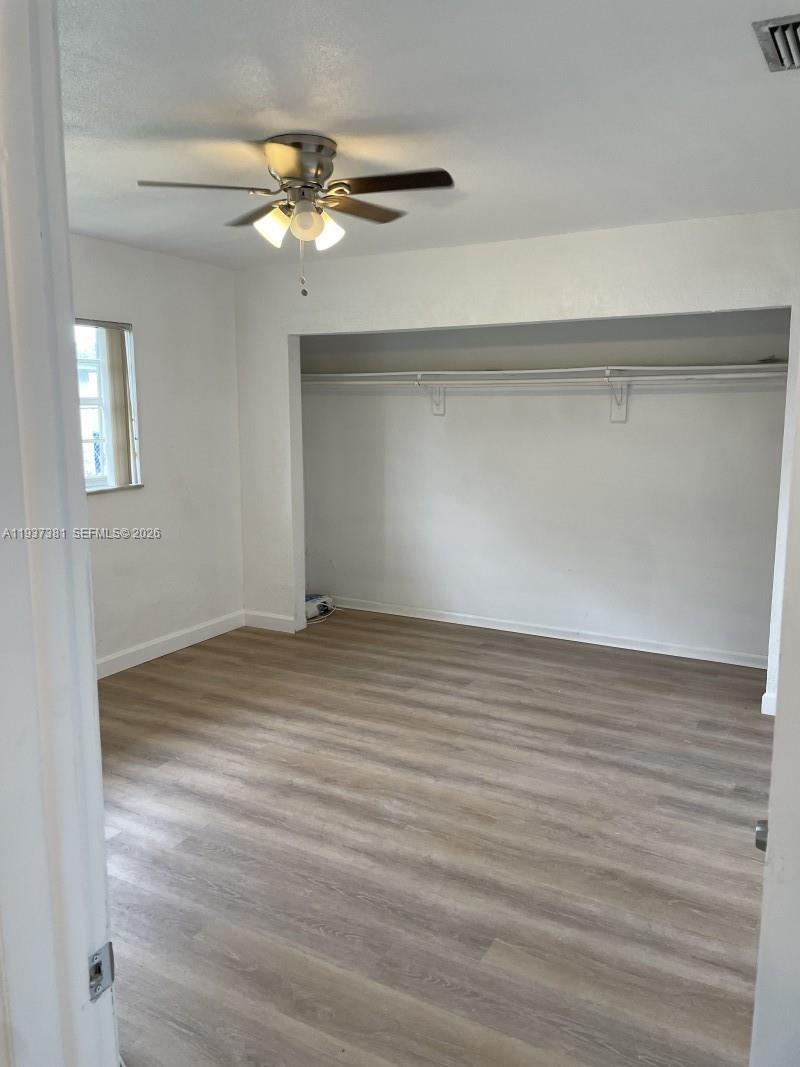 FT LAUDERDALE ESTATES 1ST - Residential Income