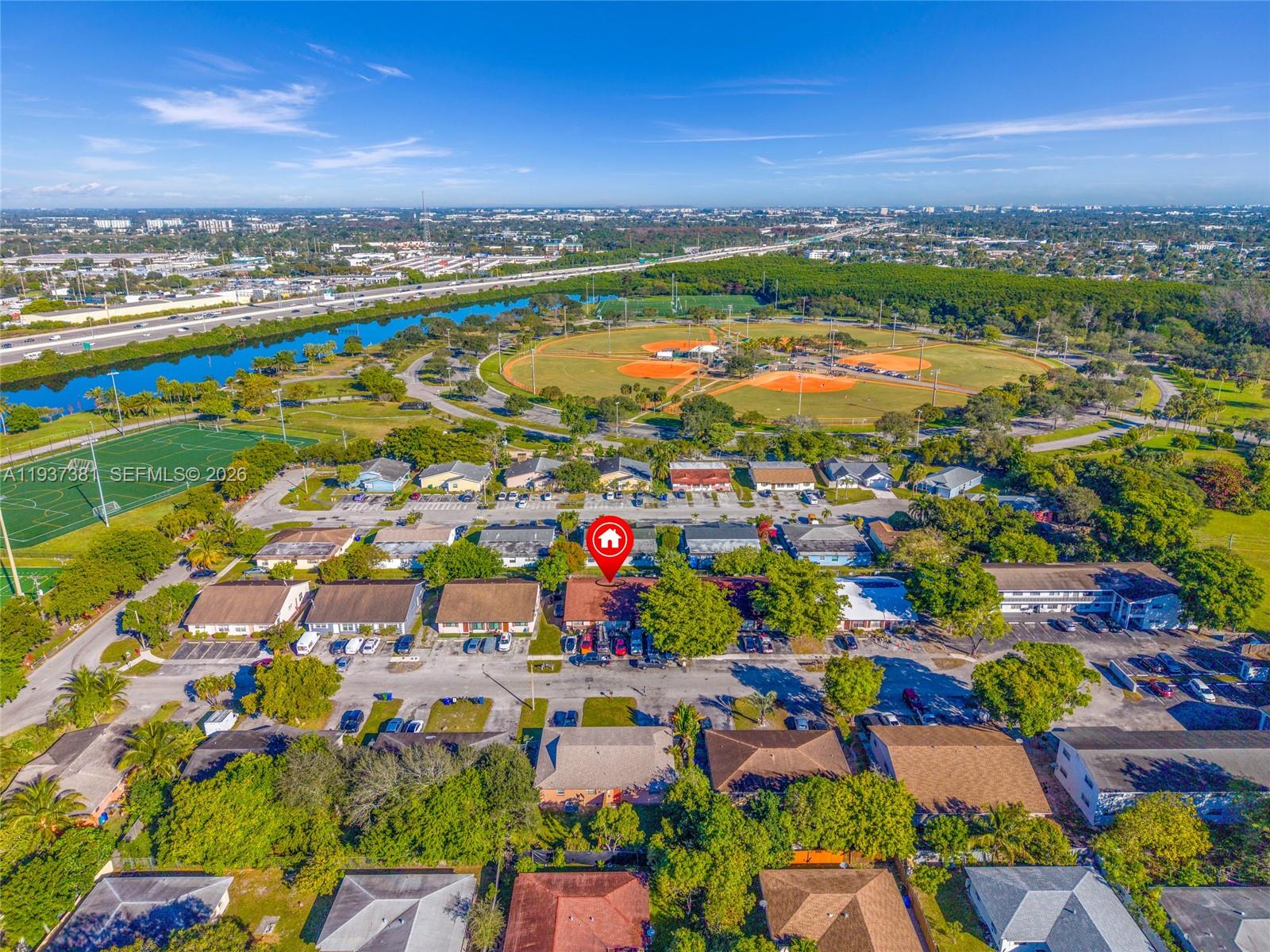 FT LAUDERDALE ESTATES 1ST - Residential Income
