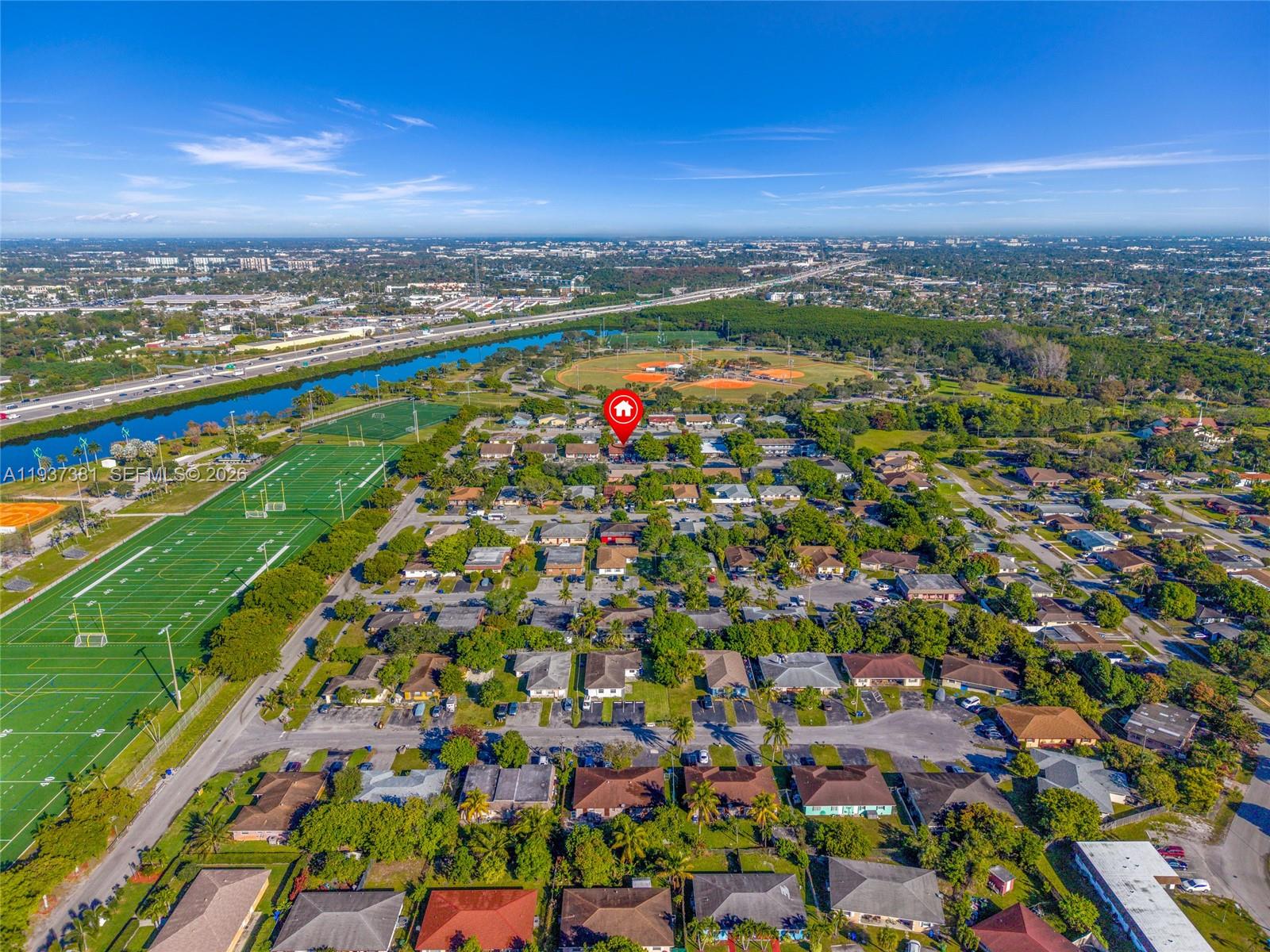 FT LAUDERDALE ESTATES 1ST - Residential Income