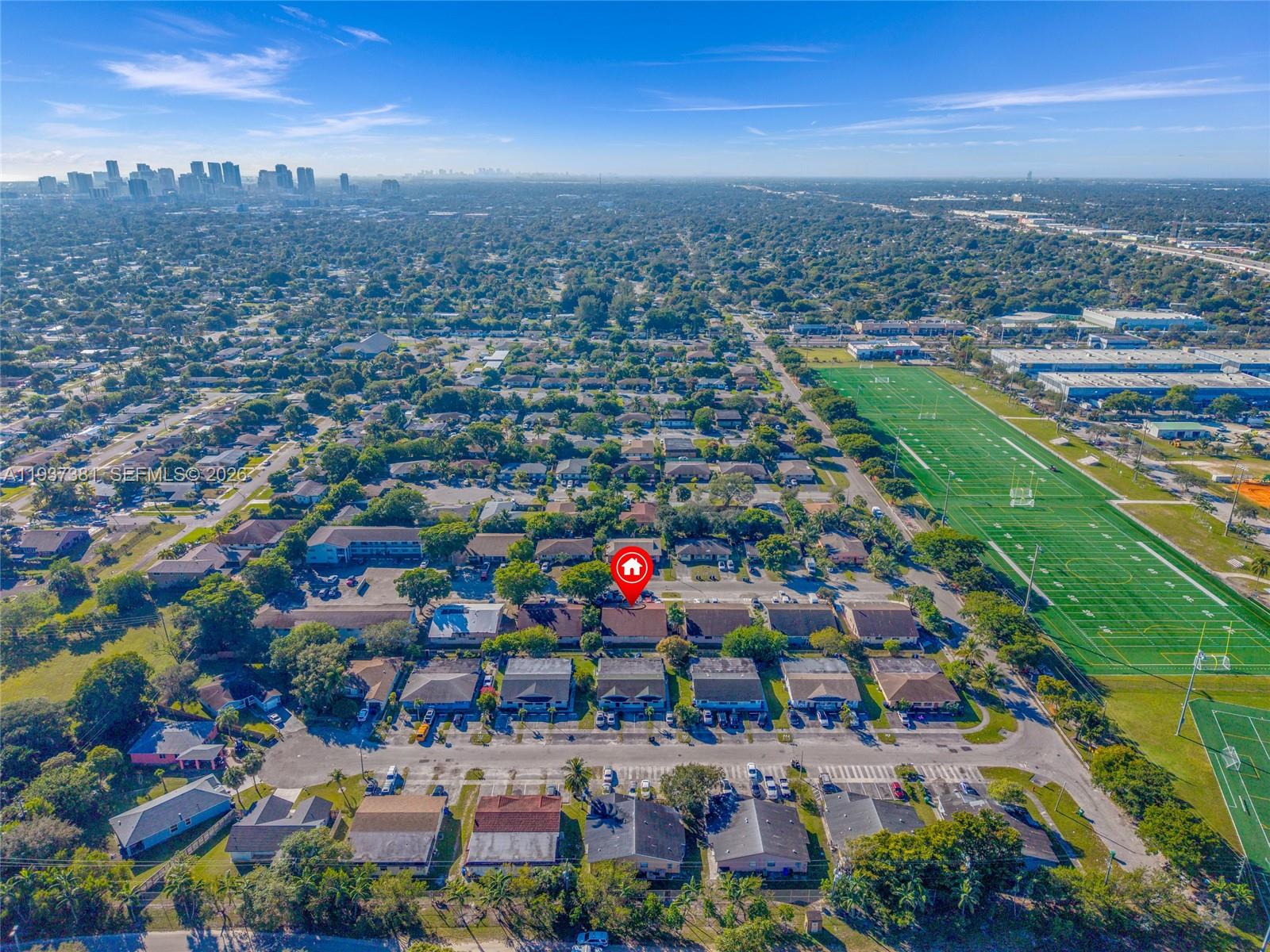 FT LAUDERDALE ESTATES 1ST - Residential Income