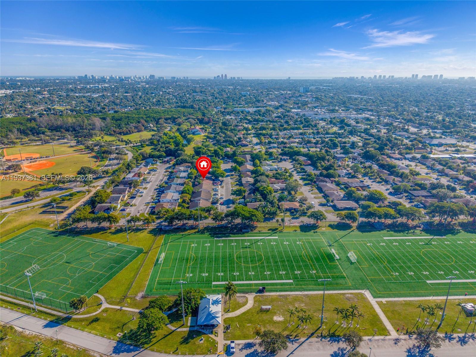 FT LAUDERDALE ESTATES 1ST - Residential Income