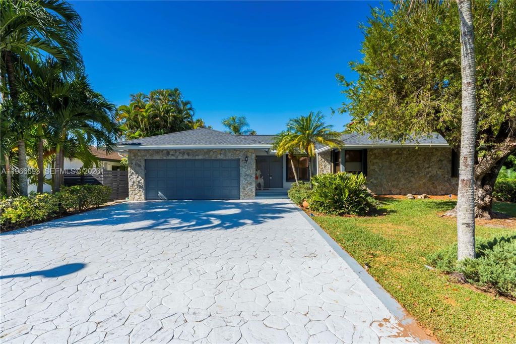 Photo of 4500 NW 113th Ter #0, Coral Springs, FL 33065 (MLS # A11966693)