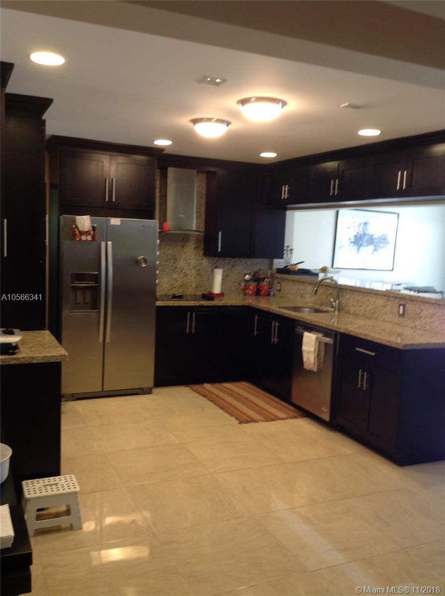 TWIN OAKS 1ST ADD - Residential