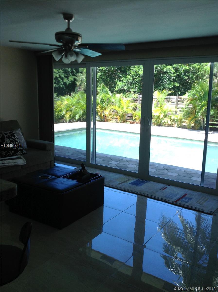 TWIN OAKS 1ST ADD - Residential