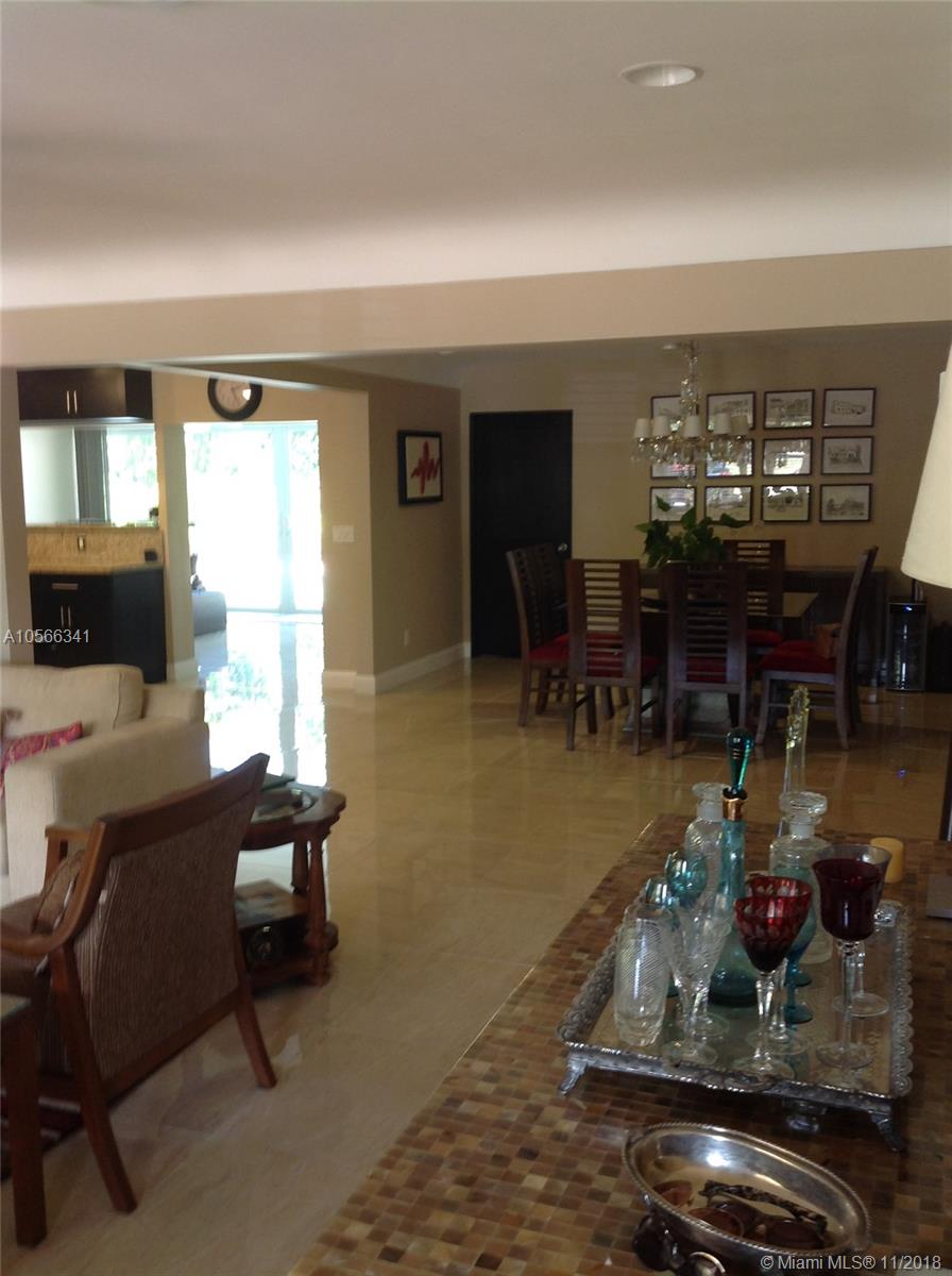 TWIN OAKS 1ST ADD - Residential