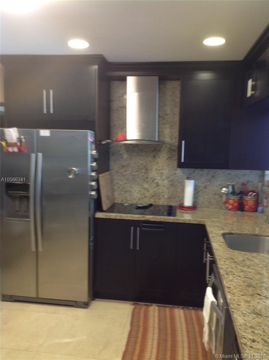 TWIN OAKS 1ST ADD - Residential