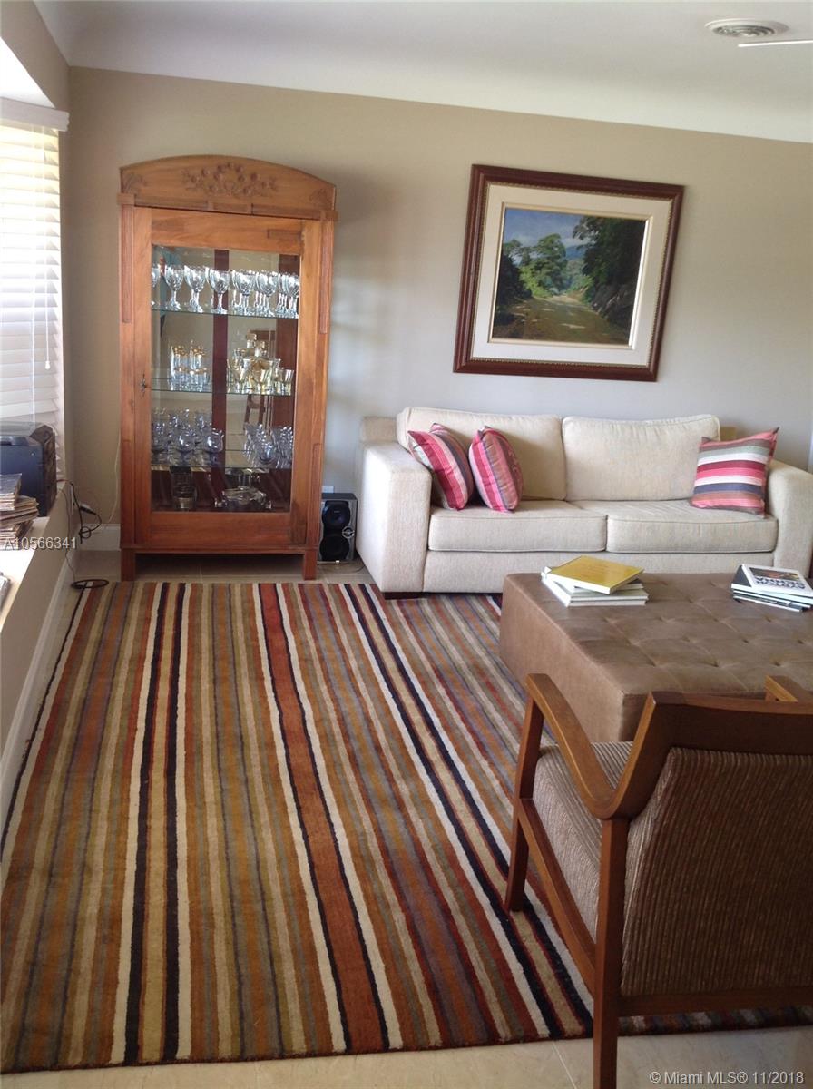 TWIN OAKS 1ST ADD - Residential