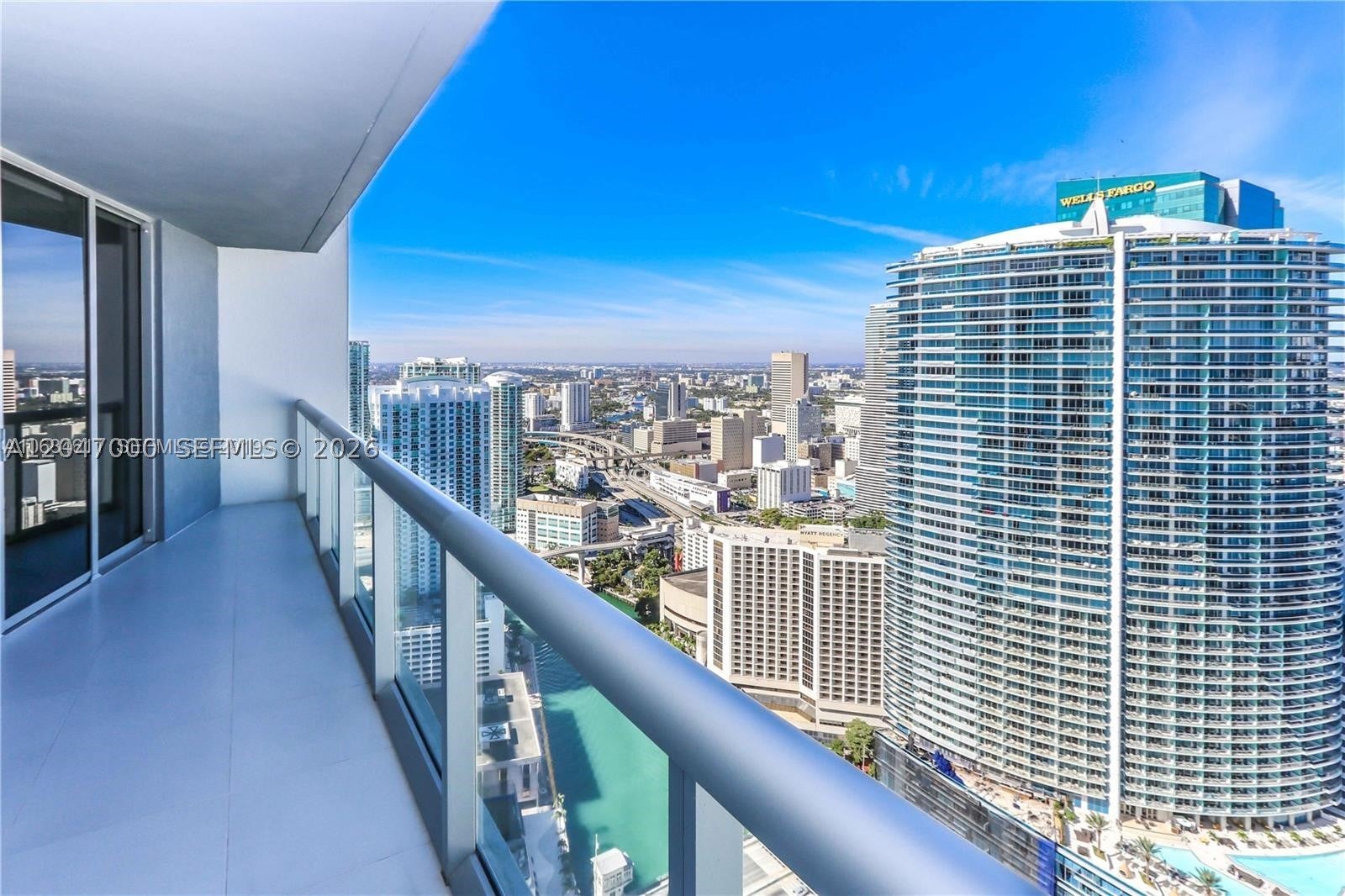 475 Brickell Ave 4612